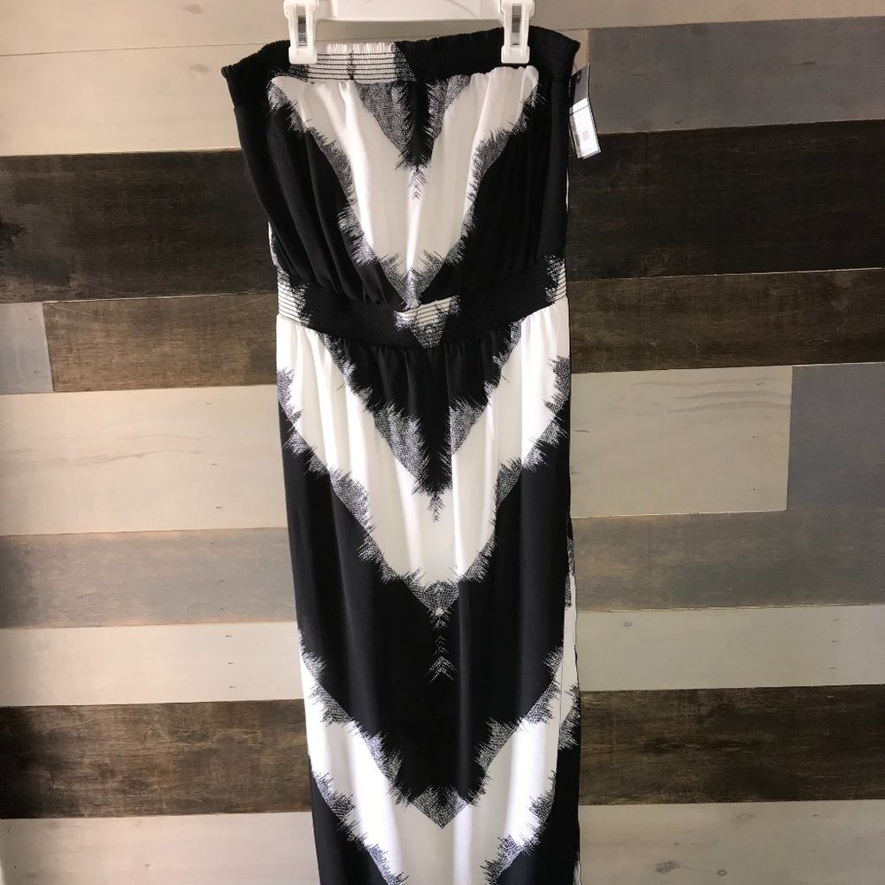 Mossimo strapless black and white maxi dress